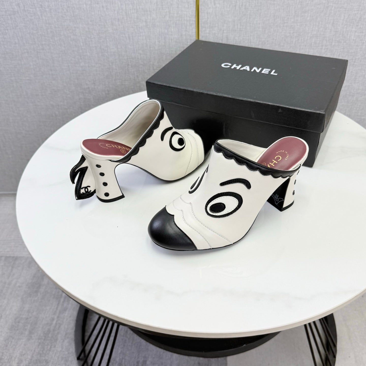 Chanel 2026 Mule 95mm White and Black Lambskin 904537