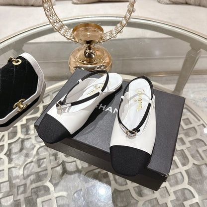 CC 26s Mary Jane White Black Sheepskin 627039