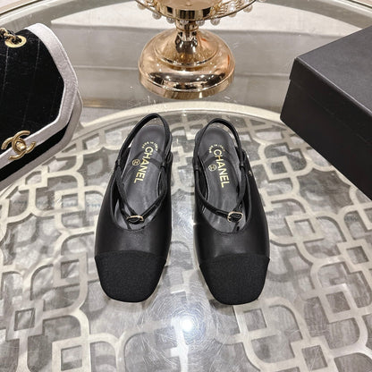 CC 26s Mary Jane Black Sheepskin 627040