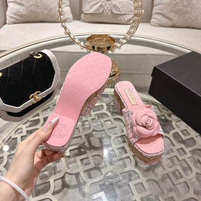 CC 26s Camellia Platform Slippers 65 Pink Tweed Leather 627057