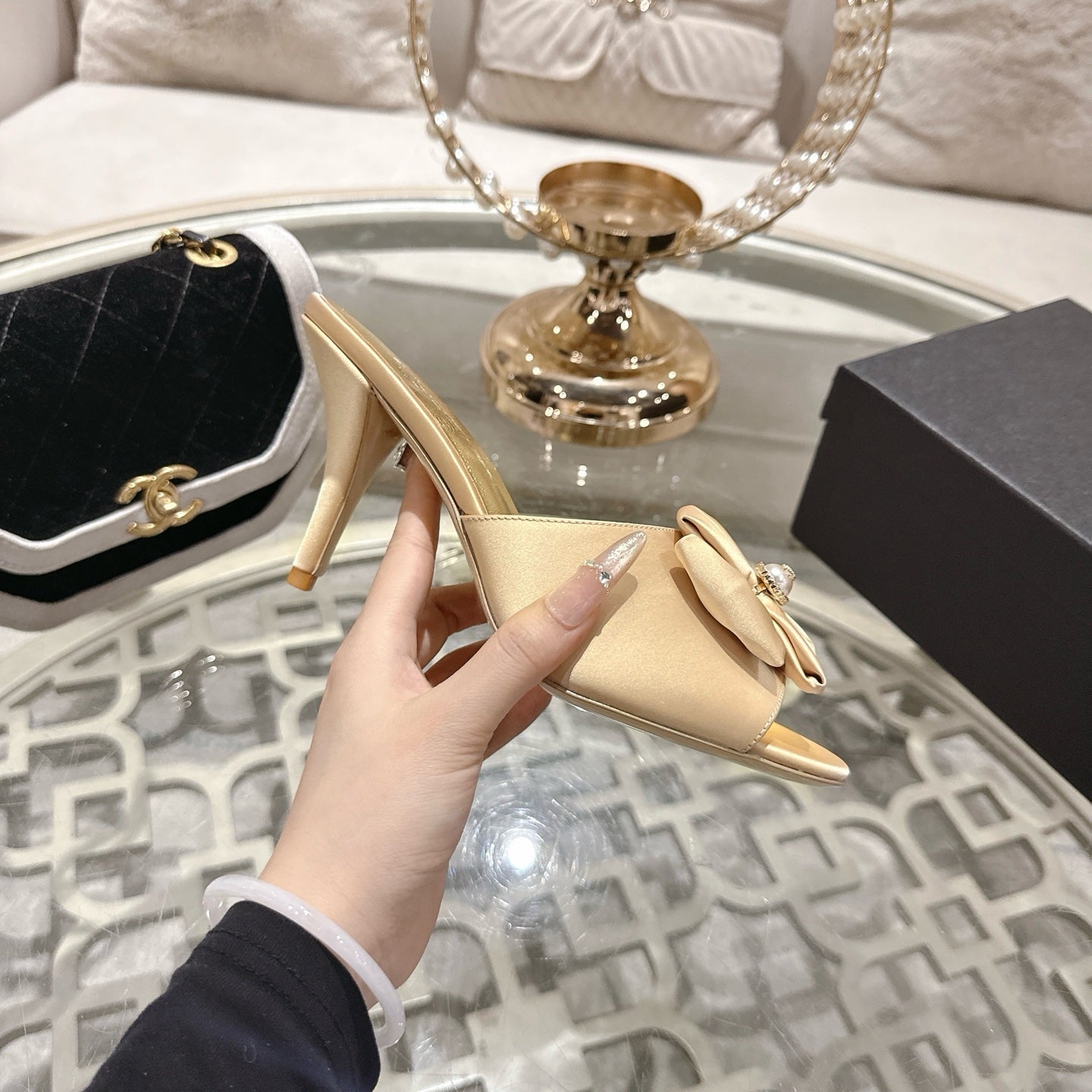 CC 26s Camellia High-Heeled Slippers Sheepskin