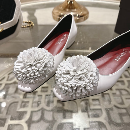 CC 26s Floral Ballet Flats White Sheepskin 627022