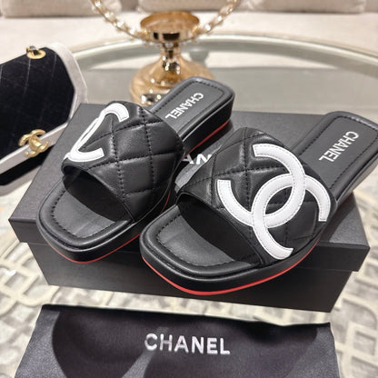 CC 26s Platform Slippers Black White Sheepskin 627072