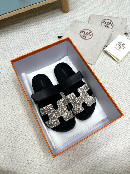 HM 26ss Slippers White Gray Black Suede Leather 618578