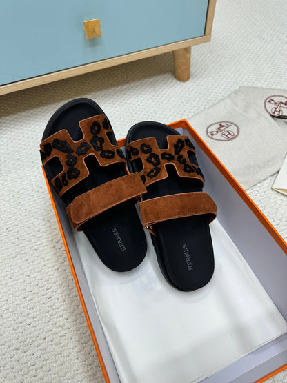 HM 26ss Slippers Brown Black Suede Leather 618577