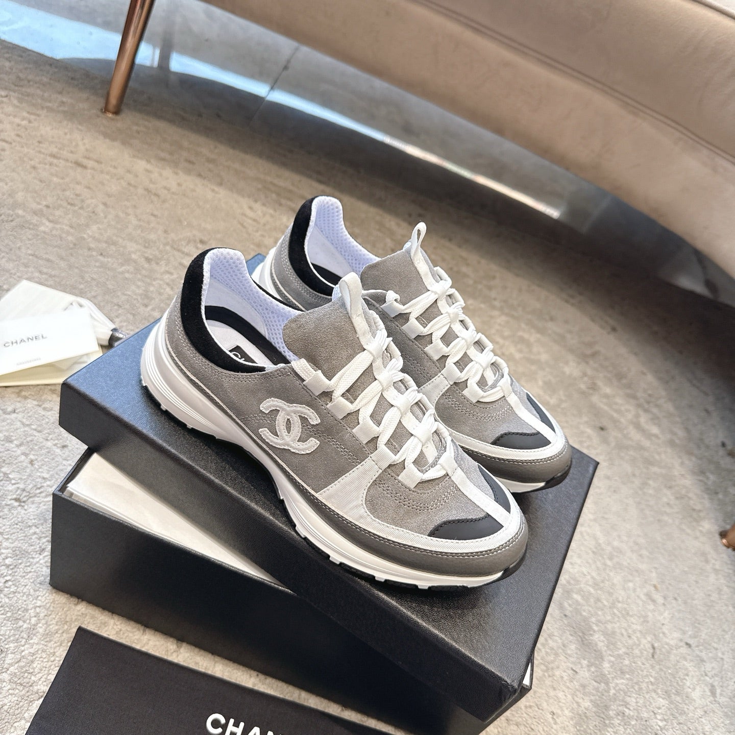 CC 26s Sneaker Gray Suede 647435