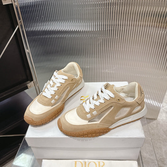 CD 26s Sneakers Dark Beige White Suede Cowhide 683906