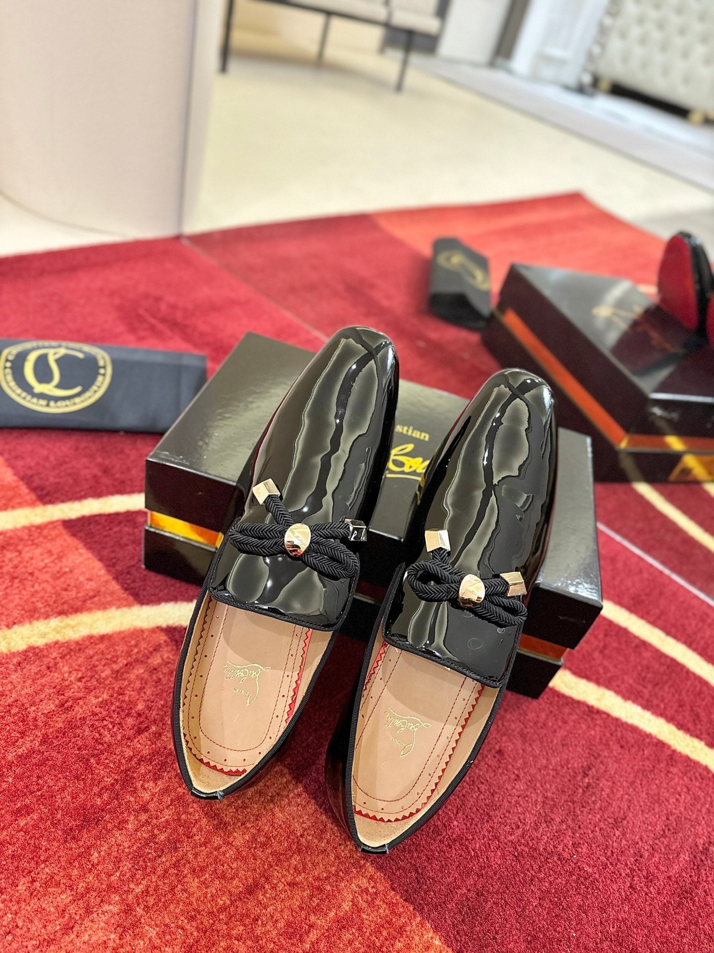 Christian Louboutin Dandydeco Velvet Loafer Patent Leather 863841