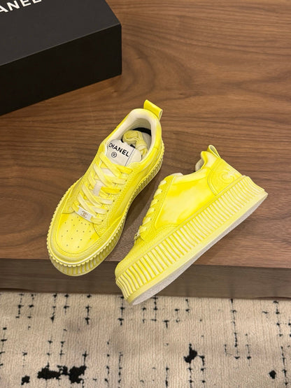 CC 26s Casual Sneaker Yellow Leather 183618