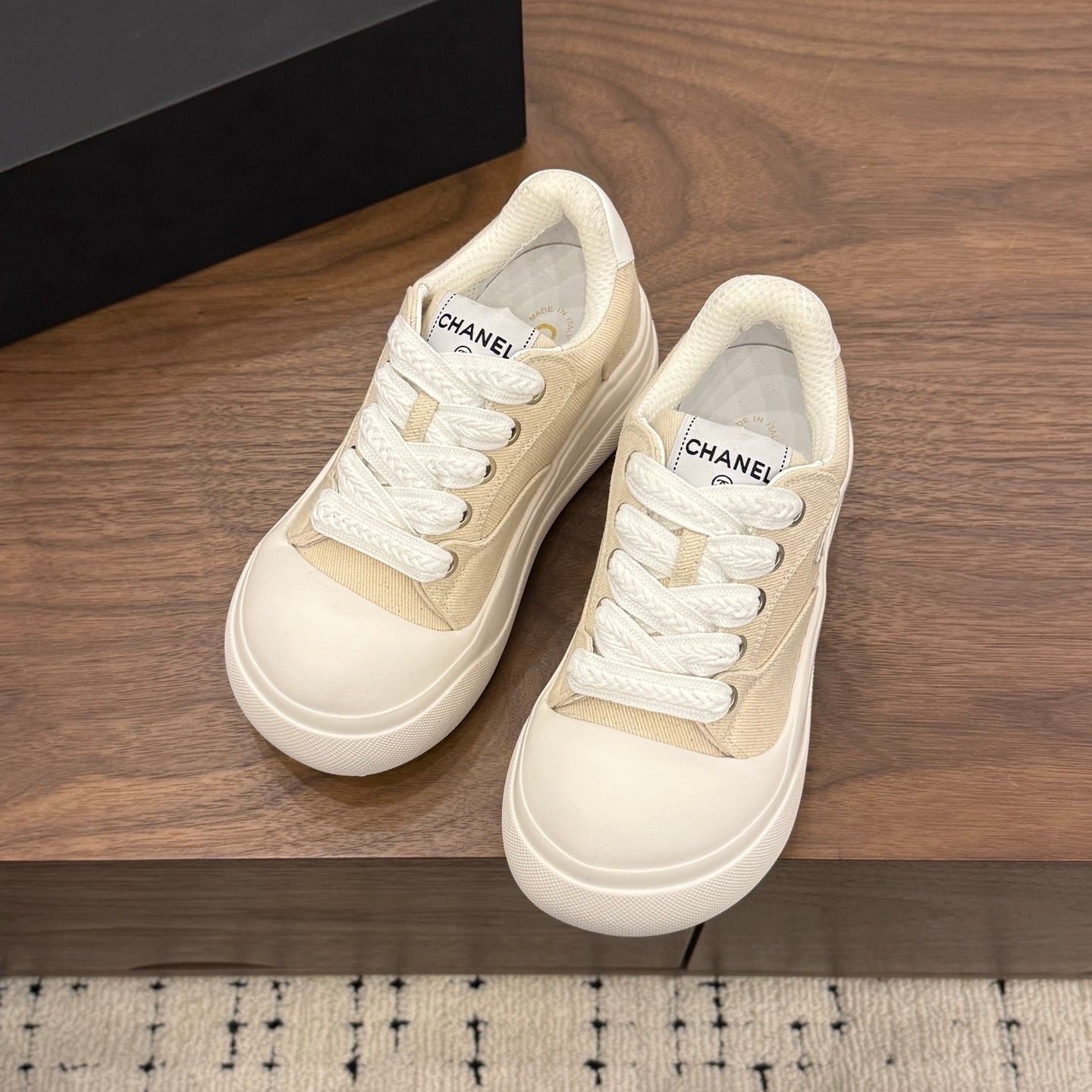 CC 26s Casual Sneaker Beige White Canvas Leather 183589