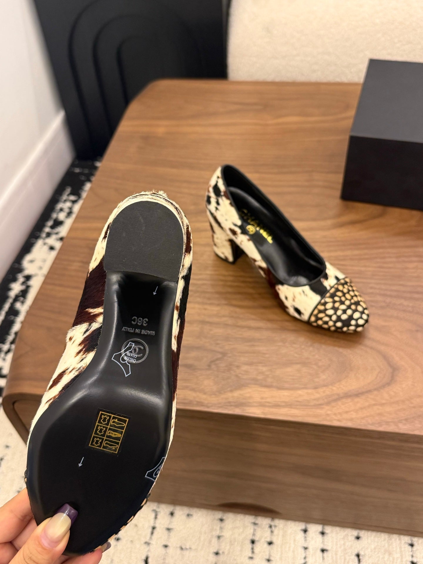 Chanel 2026 Pump Black White Brown Horsehair Calfskin 686502