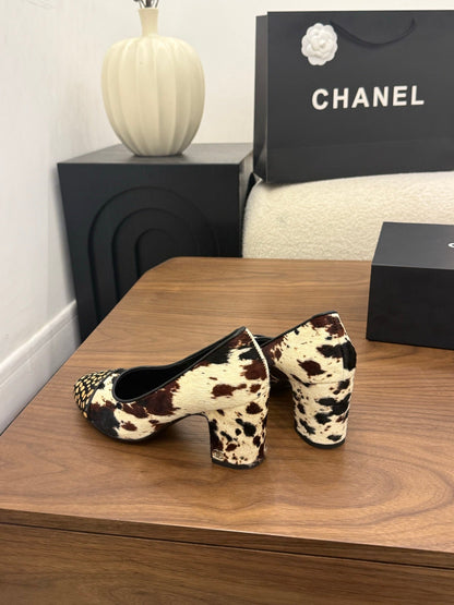 Chanel 2026 Pump Black White Brown Horsehair Calfskin 686502