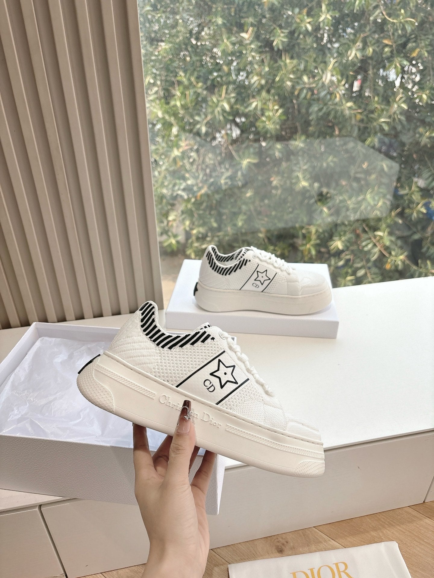 CD 26s Sneaker 45 White Canvas Cowhide 648334