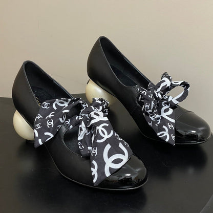 CC 26 Double C Pearl Heel Pump With Silk Ribbon Sheepskin