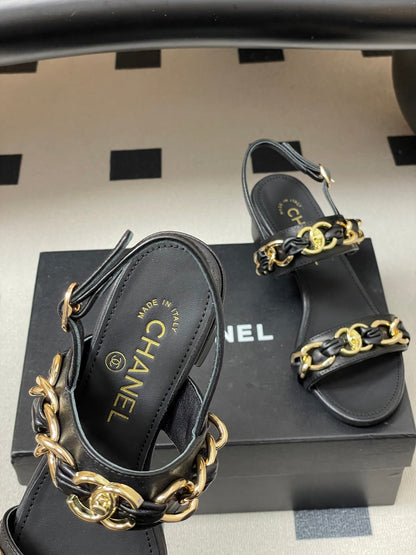 CC 26s Buckle Chain Sandals 55 Black Sheepskin 649474