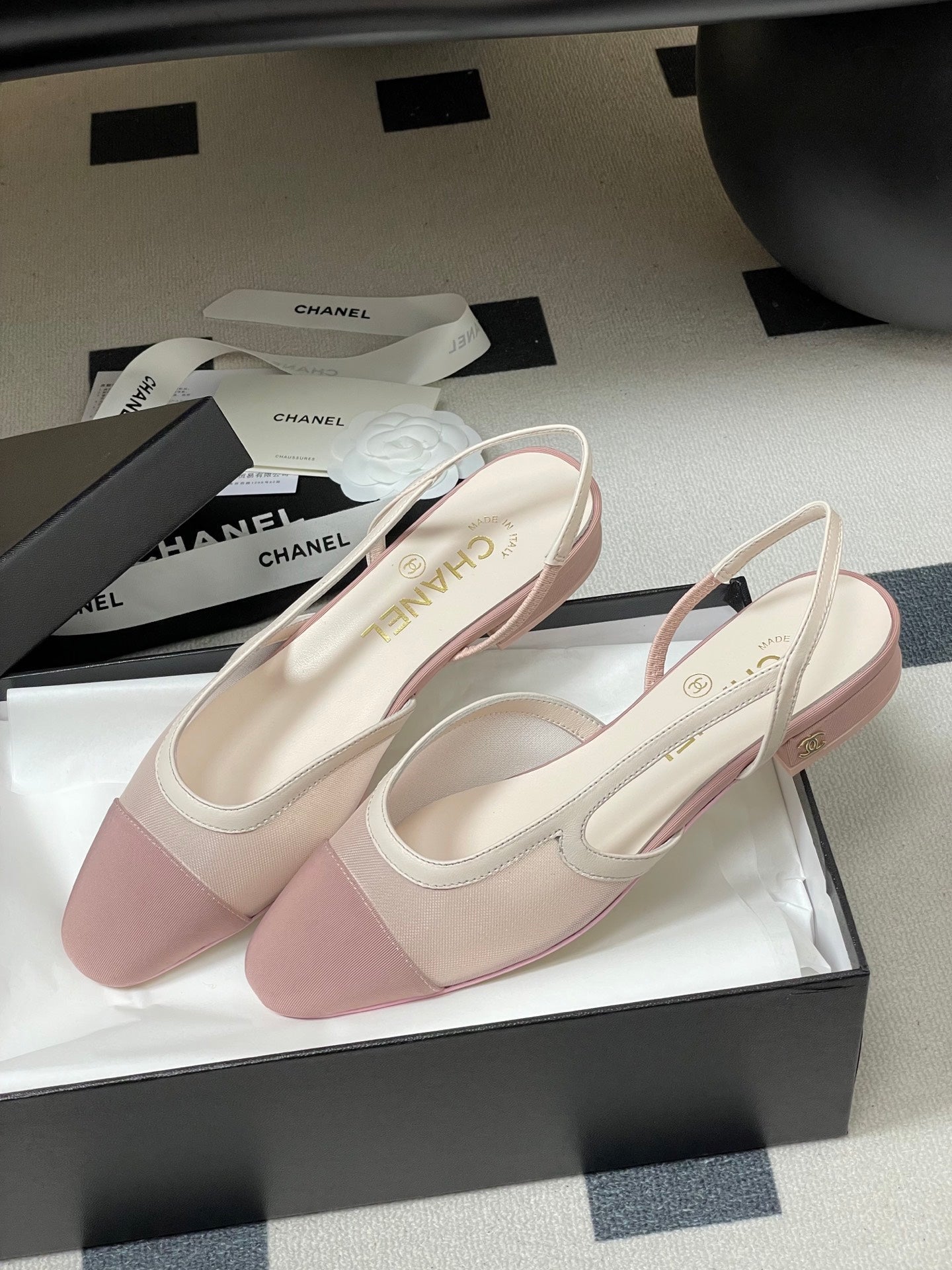 CC 26s Slingback  Light Pink Mesh Fabric Sheepskin 649447