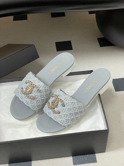 CC 26s Flat Slippers Gray Fabric Sheepskin 649489