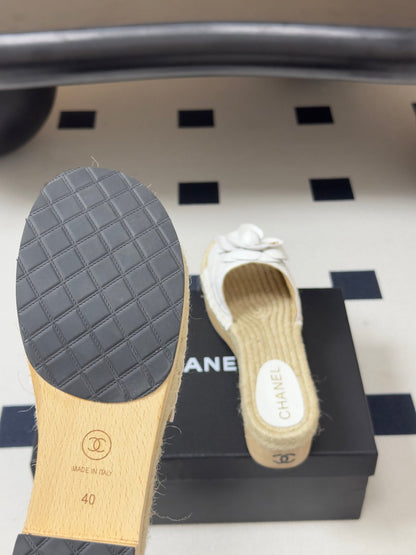 Chanel 2026 Camellia Slippers Sheepskin 834648