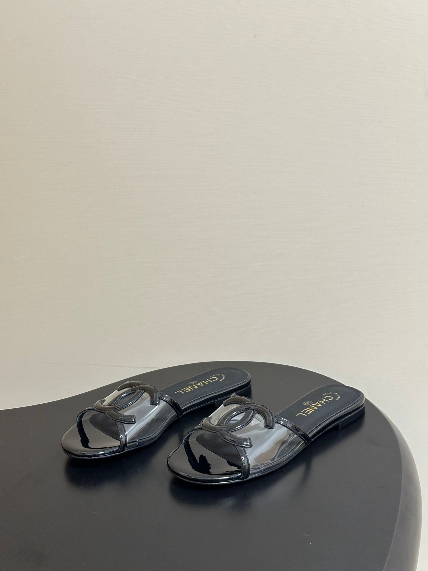 Chanel 2026 Flat Sandals Plastic Sheepskin 834675