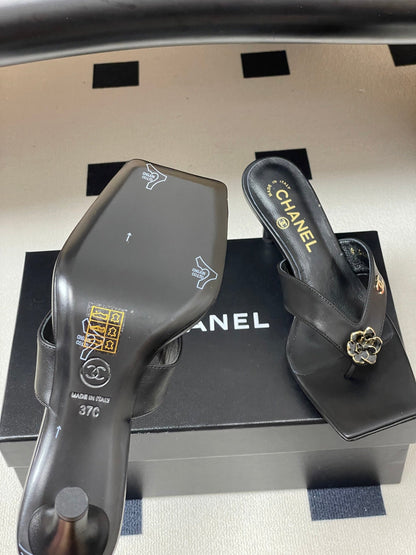 Chanel 2026 Square Toe Slingback Sandals Cowhide Sheepskin 834729