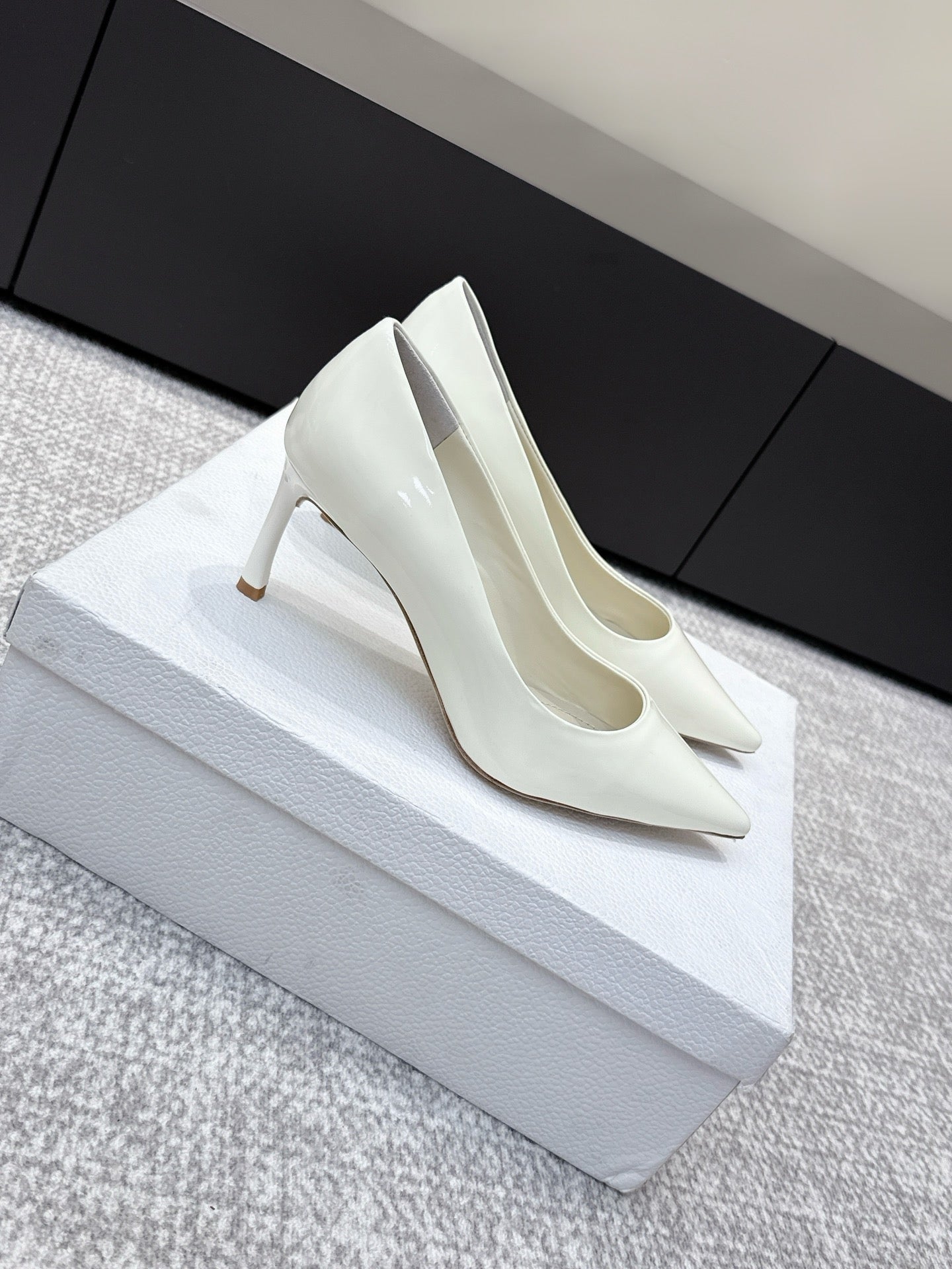 CD 26s High Heels Pump 85 White Patent Leather 661476