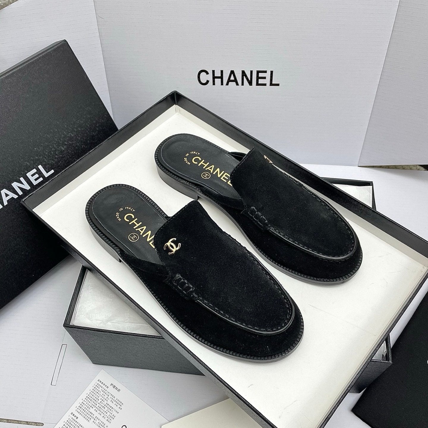 CC 26s Double C Mule Black Suede 645302