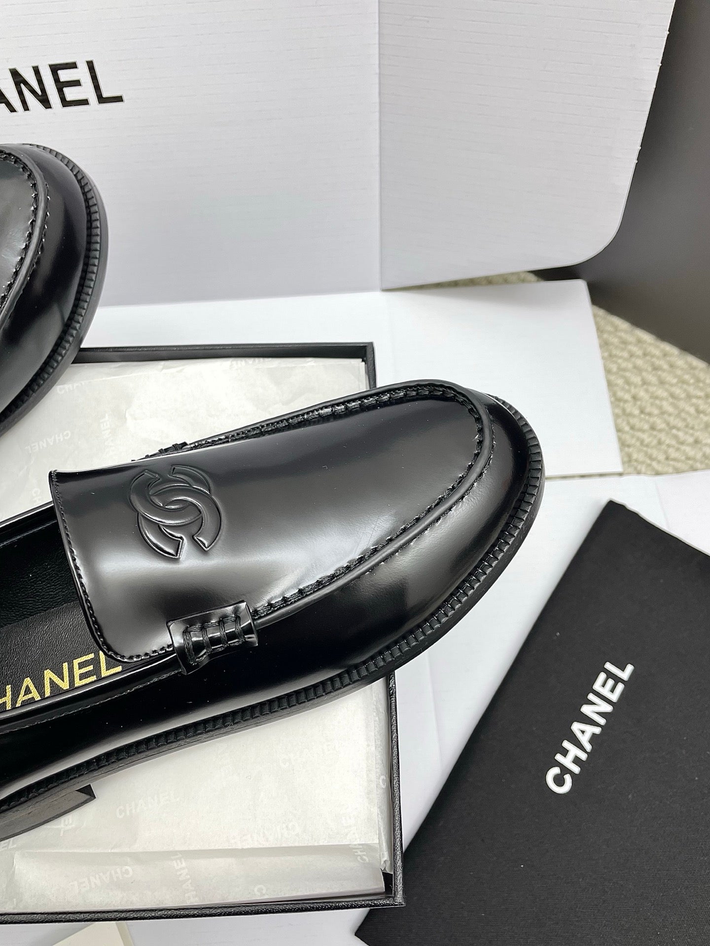 CC 26s Double C Loafers Black Calfskin 645307