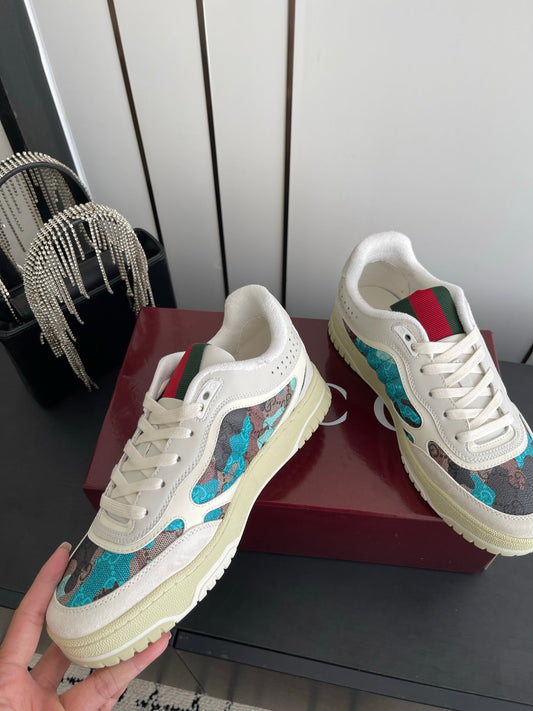 GG 26 Couple Sneakers White Gray Blue Cowhide 631674