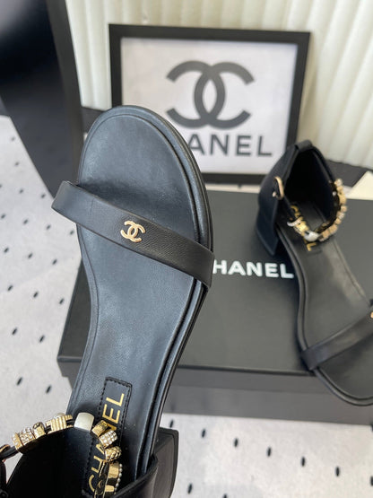 CC 26s Sandals 35 Black Sheepskin 650102