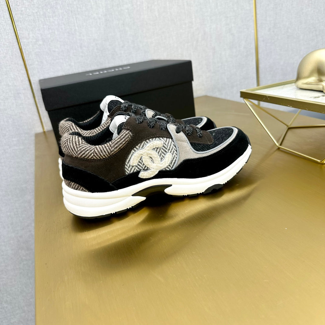 CC 2026 Casual Sneakers Black Gray Suede 668050