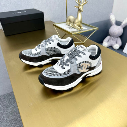 CC 2026 Casual Sneakers Black Gray Suede Canvas 668054