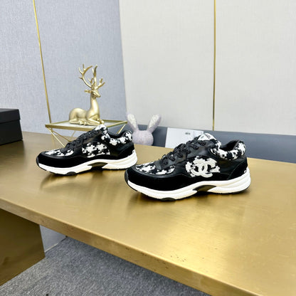 CC 2026 Casual Sneakers Black White Suede Tweed 668058