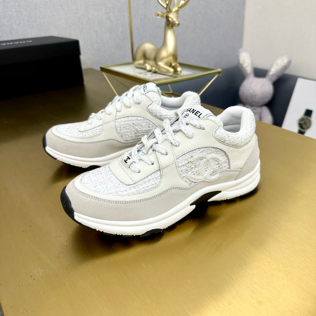CC 2026 Casual Sneakers Beige White Suede Tweed 668061