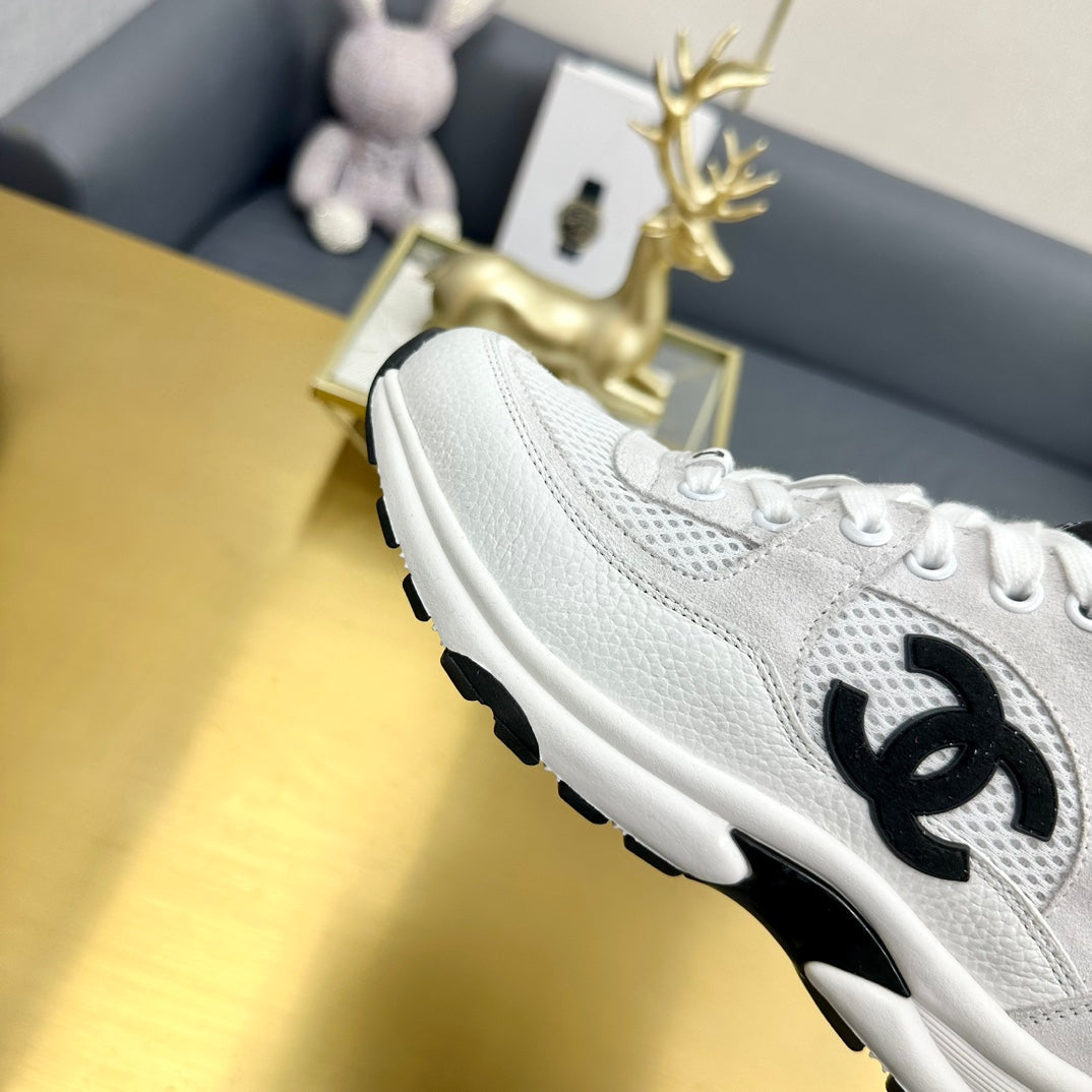 CC 2026 Casual Sneakers White Suede Cowhide 668068