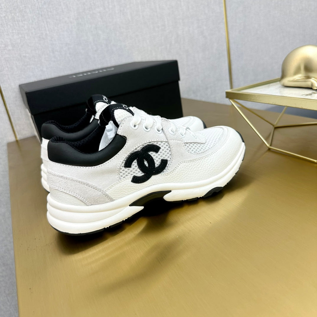 CC 2026 Casual Sneakers White Suede Cowhide 668068