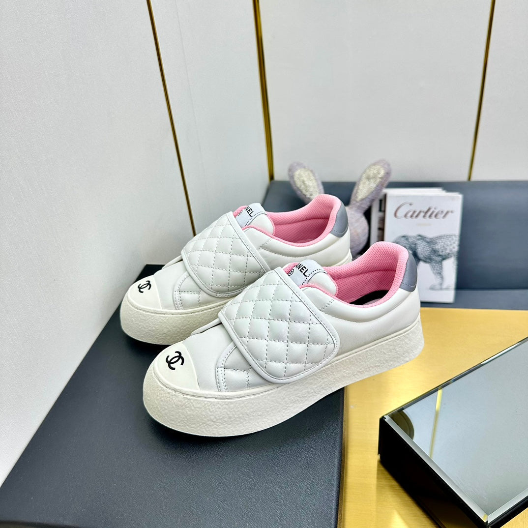 Chanel 2026 Sneakers Sheepskin 832629