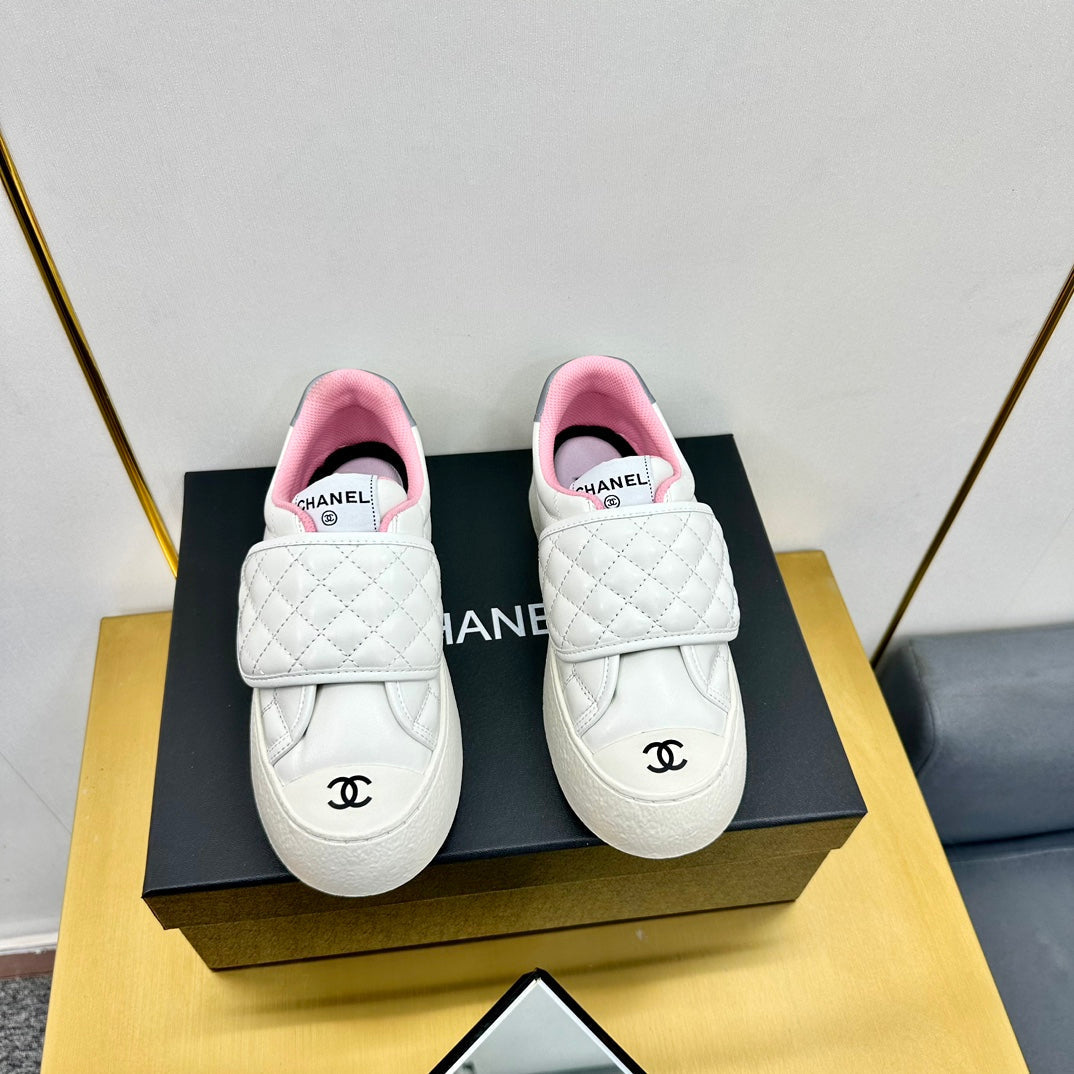 Chanel 2026 Sneakers Sheepskin 832629