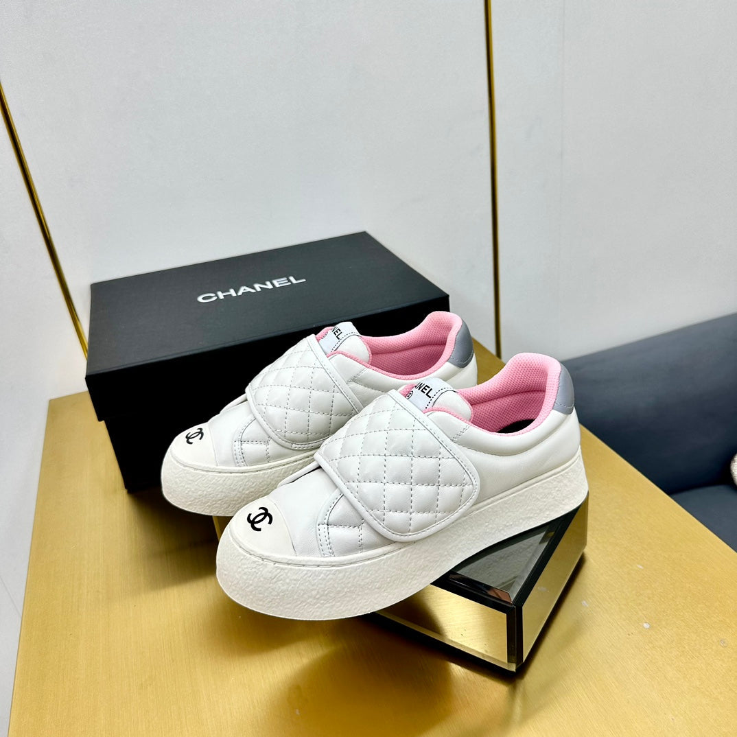 Chanel 2026 Sneakers Sheepskin 832629