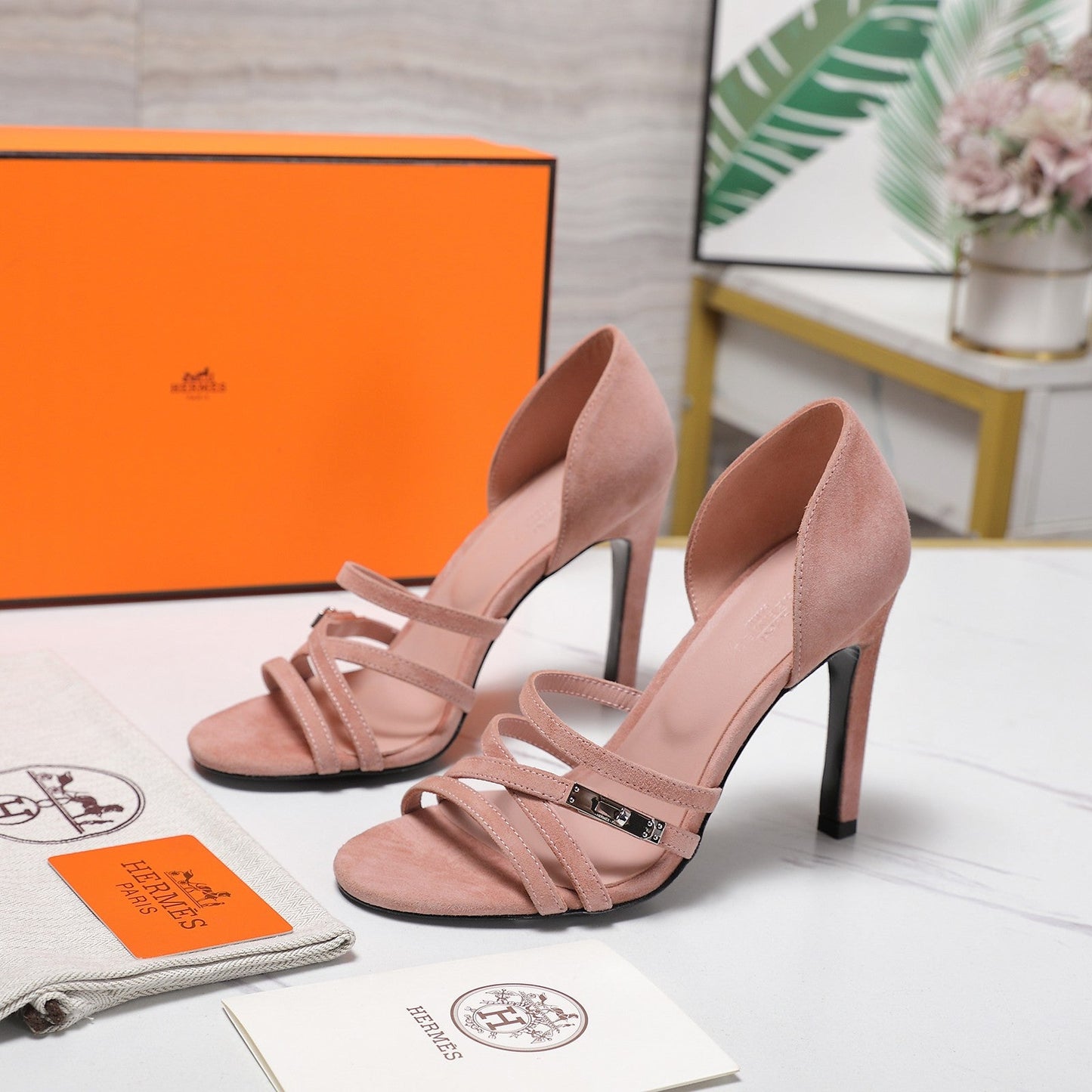 HM 26ss Sandals 85 Light Pink Suede 601237