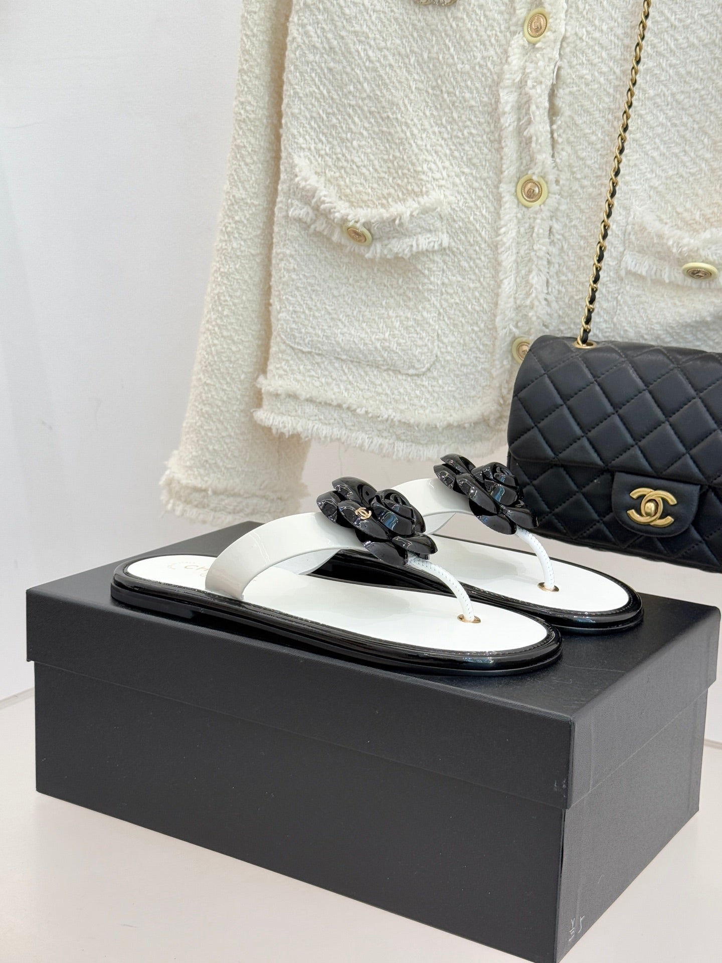 CC 26 Camellia Thong Sandal Sheepskin