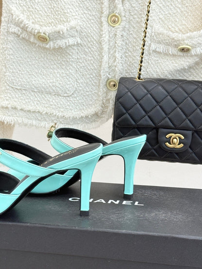 CC 26s High Heeled Sandals Turquoise Patent Leather 643033