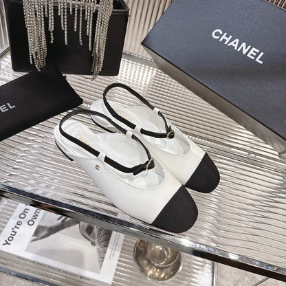 CC 2026 Retro Sandals White Black Sheepskin 668075