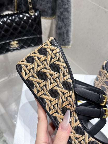 CD 26s Platform Sandal 65 Black Beige Monogram Leather 636351