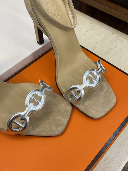 HM 26ss Pig-Nose Sandals  105 Beige Suede Leather 607081