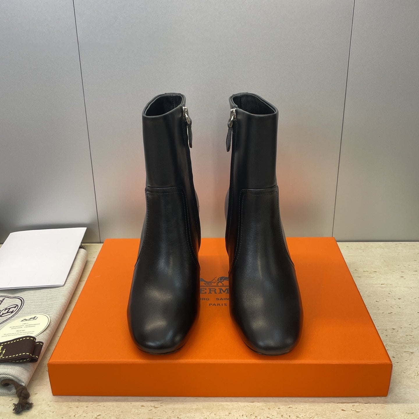 HM 26ss Lolita Chelsea Boots 80 Black Calfskin 607089