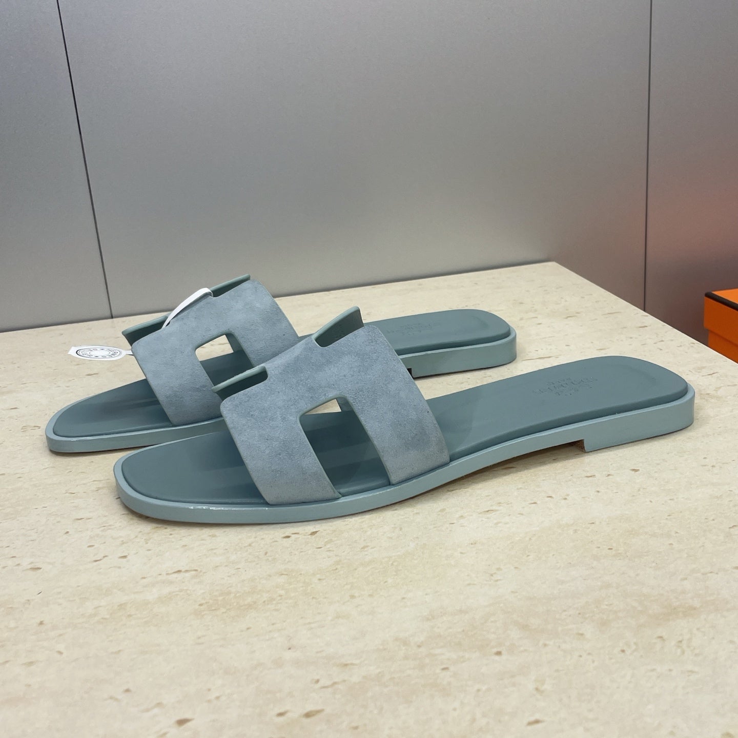 HM 26ss  Oran Sandals Muted Teal Suede Cowhide 607208