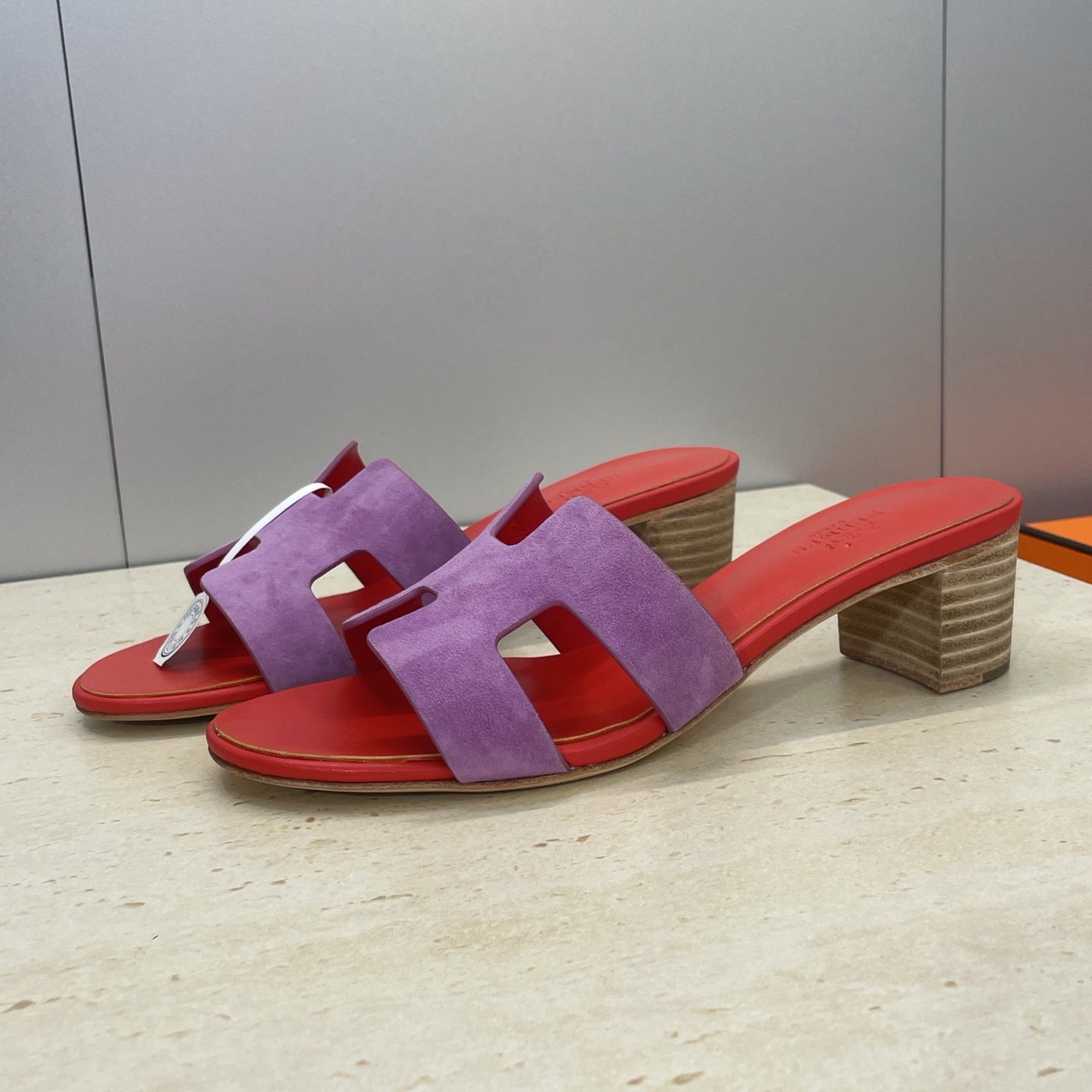 HM 26ss  Oran Sandals 45 Red Purple Suede Cowhide 607214