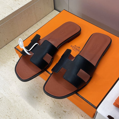 HM 26ss  Oran Sandals Brown Black Calfskin 607221
