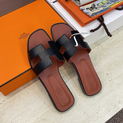 HM 26ss  Oran Sandals Brown Black Calfskin 607221