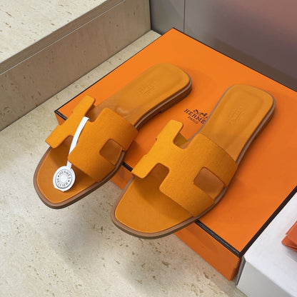 HM 26ss Oran Sandals Orange Calfskin 607234